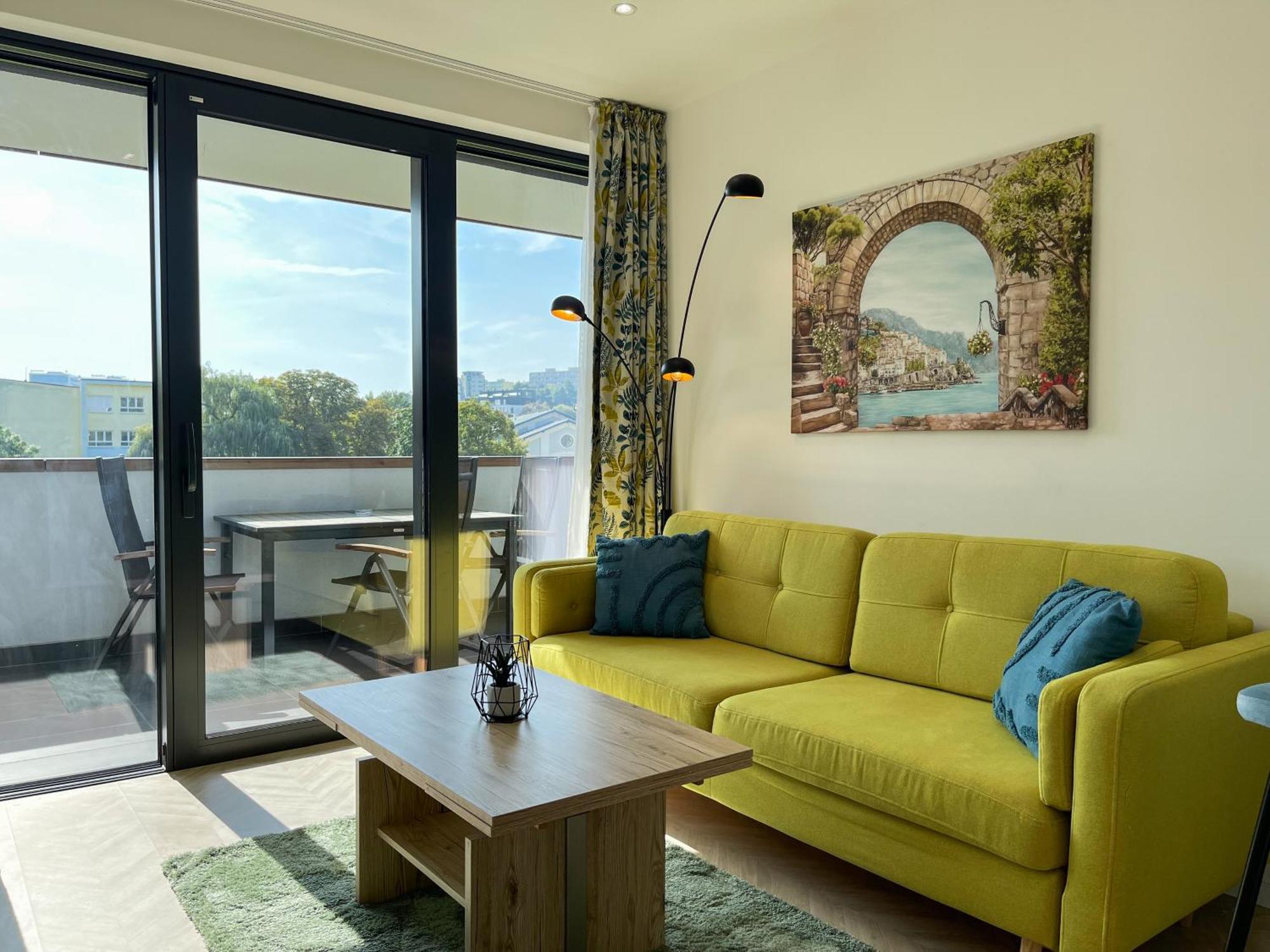 Luxury City Retreat With Terrace Košice Exteriör bild