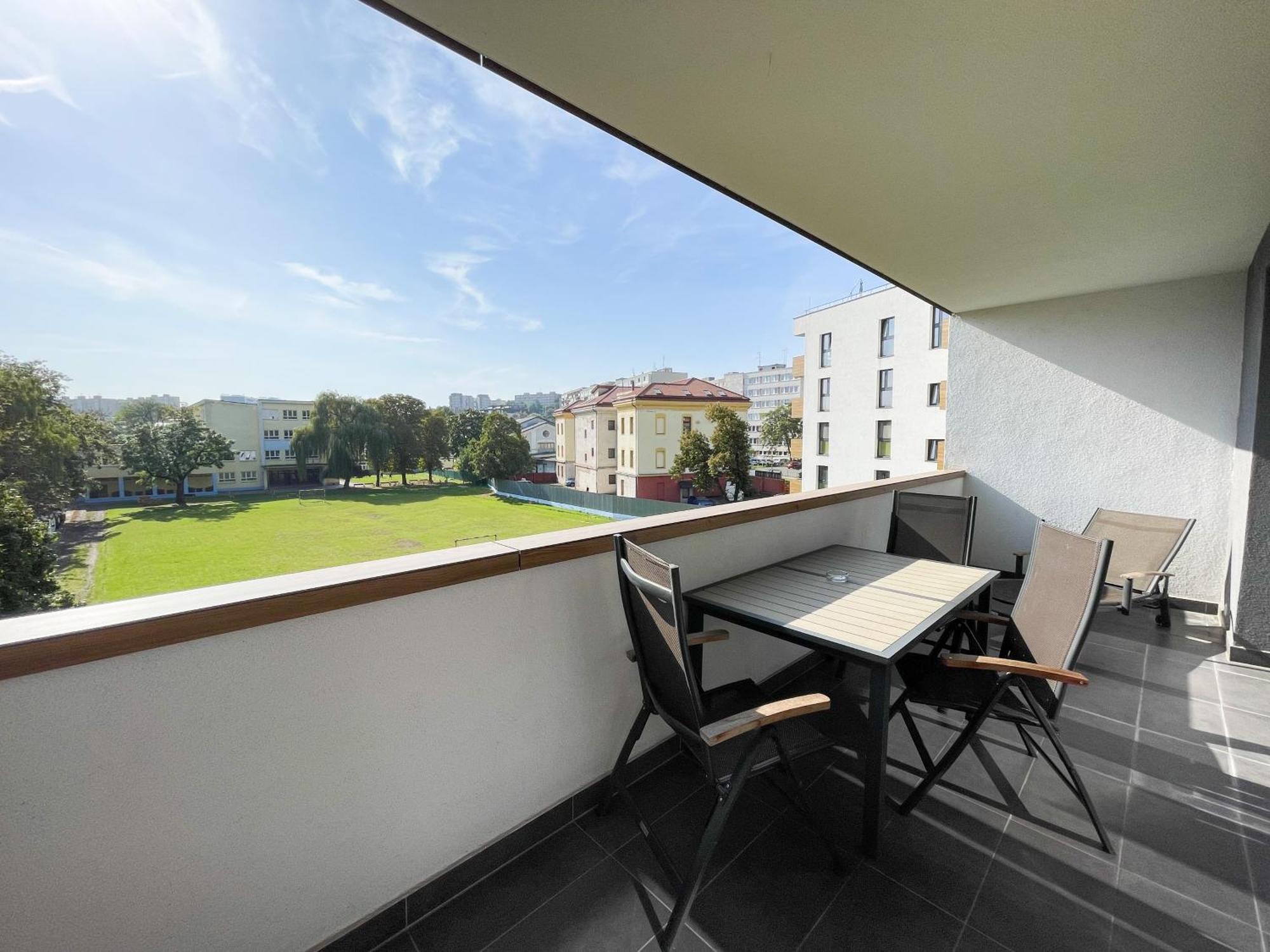 Luxury City Retreat With Terrace Košice Exteriör bild