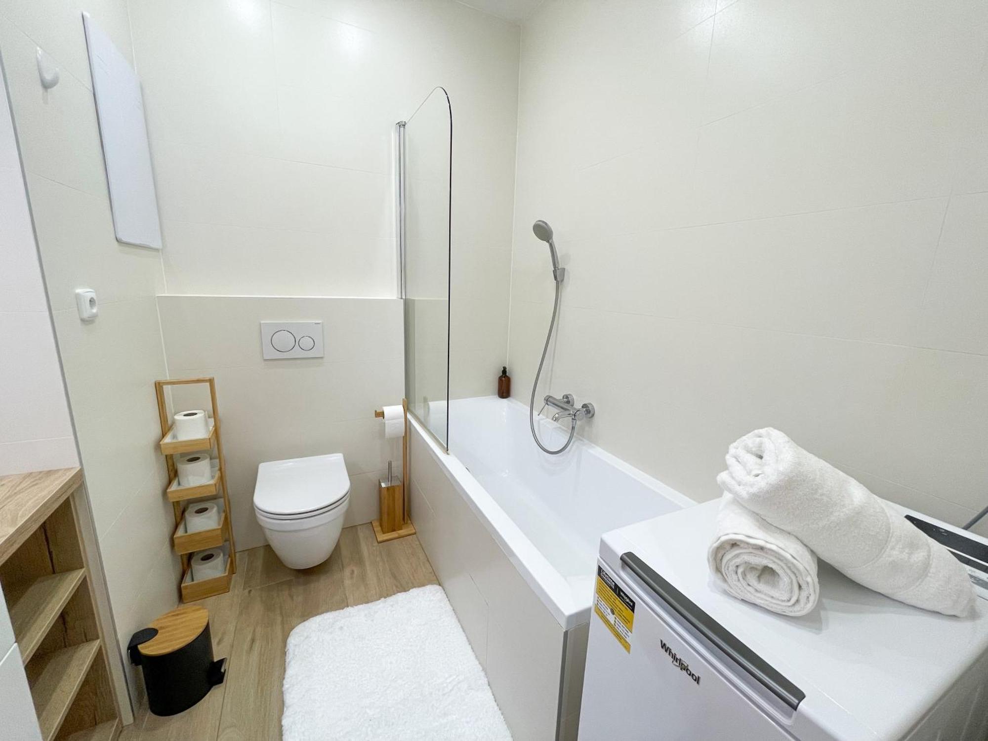 Luxury City Retreat With Terrace Košice Exteriör bild